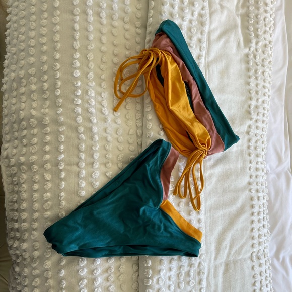 Color block bandeau top + bottoms - Picture 1 of 6